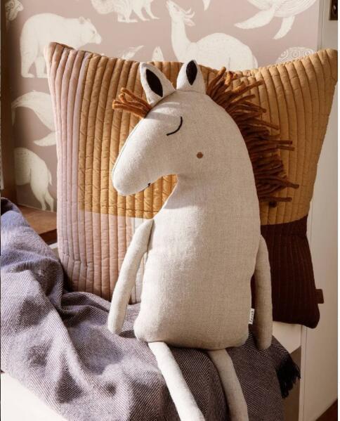 Linen Horse Comfort Doll – Soft Nursery Companion (45 cm)